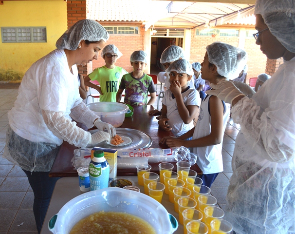 A importância das aulas de culinária nas escolas